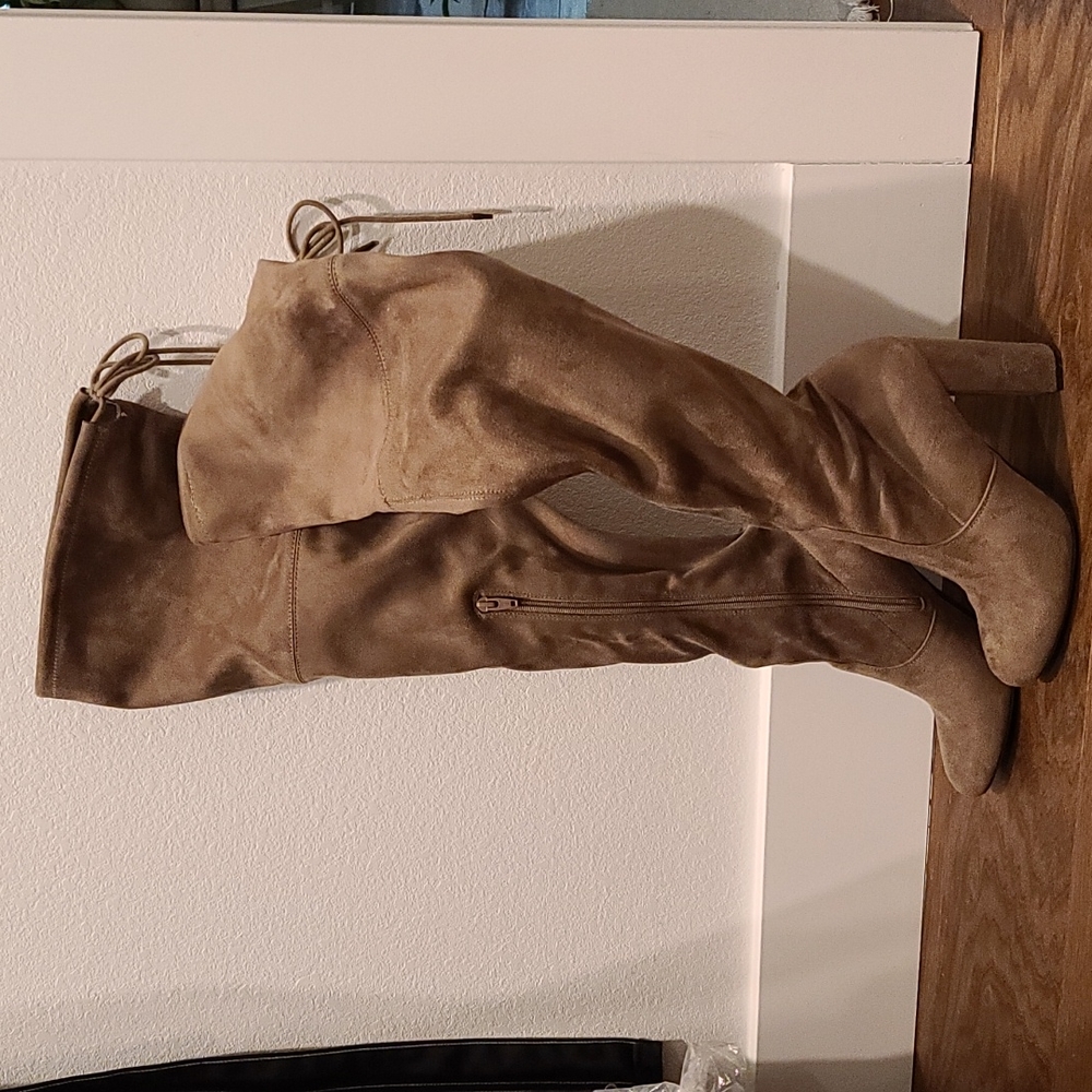 Over-the-knee Taupe Target Boots - 9